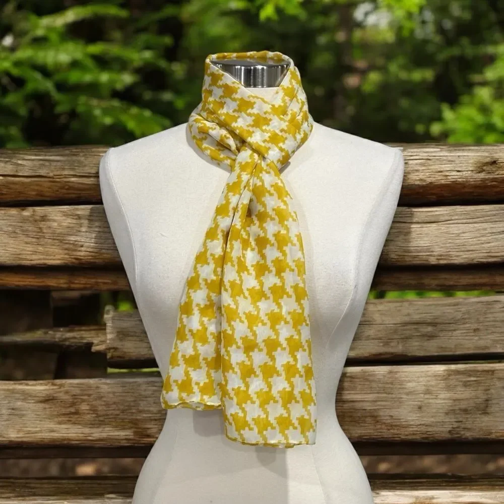 NWOT Women’s Checker Print Scarf in Yellow Gold & White Color